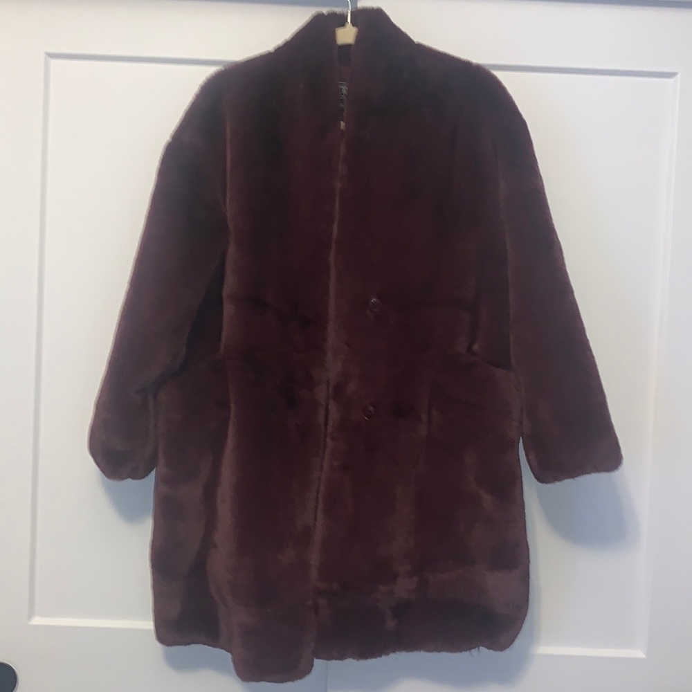 ABERCROMBIE&FITCH Faux Fur Burgundy Coat